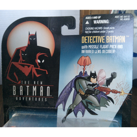 The New Batman Adventures Detective Batman Action Figure (1997 Kenner/Hasbro) - Picture 2 of 5